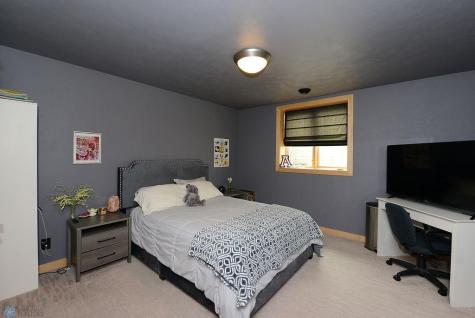 4703 Woodhaven Street S Fargo ND 58104