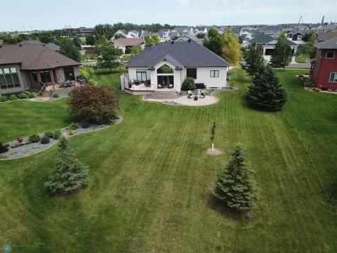 4703 Woodhaven Street S Fargo ND 58104