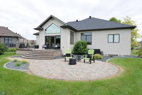 4703 Woodhaven Street S Fargo ND 58104