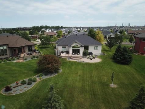 4703 Woodhaven Street S Fargo ND 58104