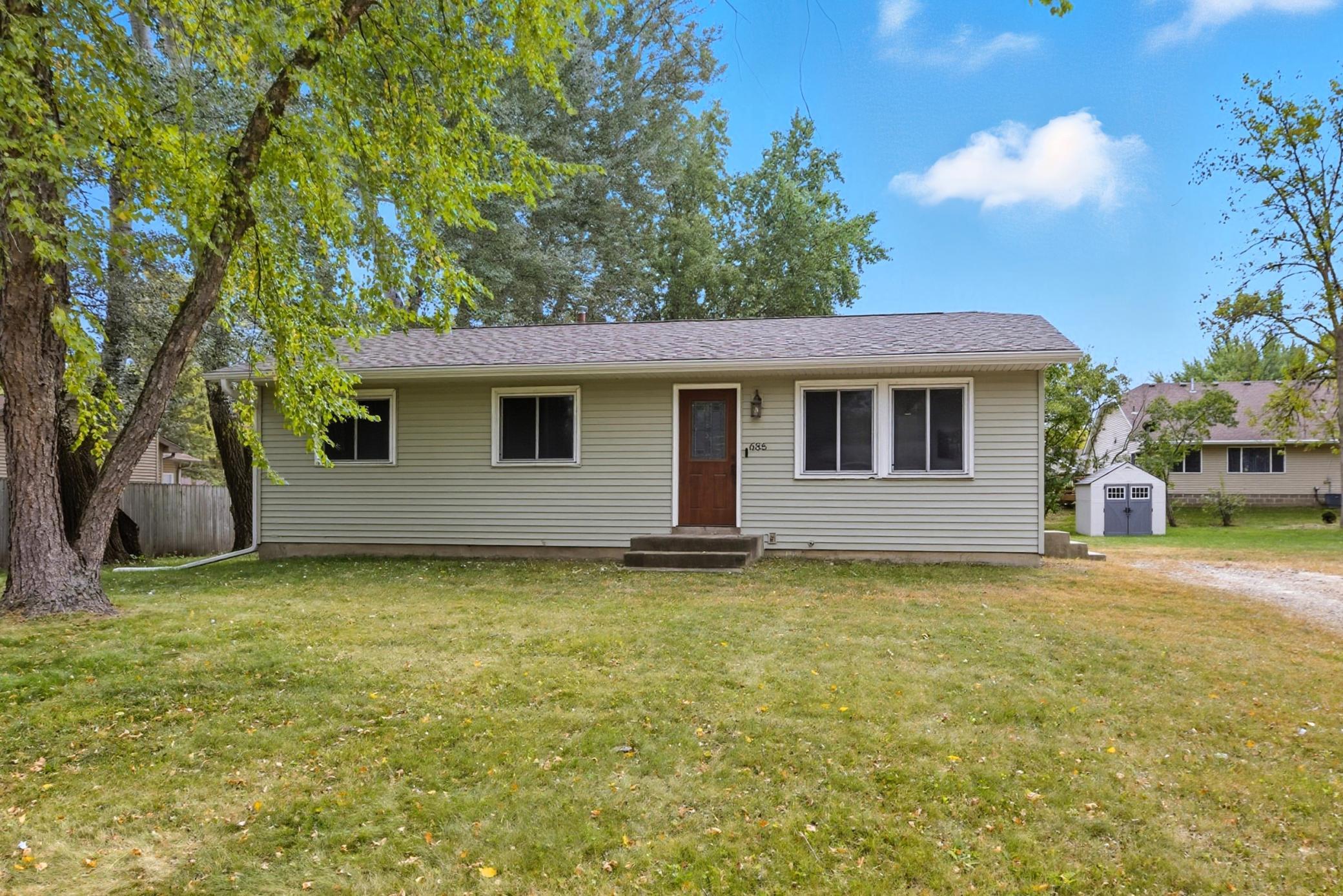 686 Northgate Drive Winsted MN 55395