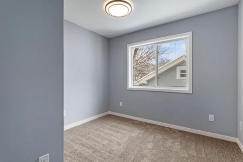 3550 Queen Avenue N Minneapolis MN 55412