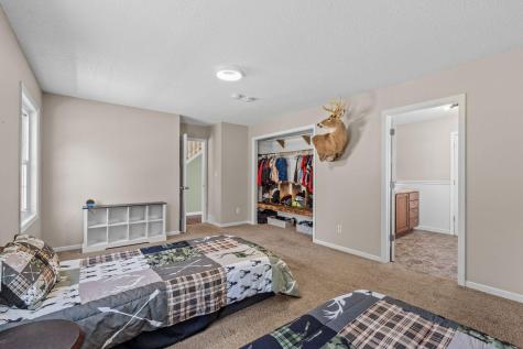9270 261st Avenue NW Zimmerman MN 55398