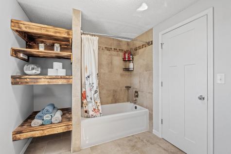 9270 261st Avenue NW Zimmerman MN 55398