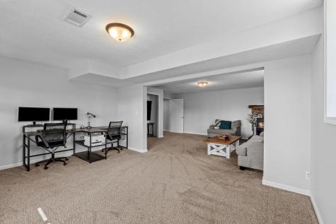 9270 261st Avenue NW Zimmerman MN 55398