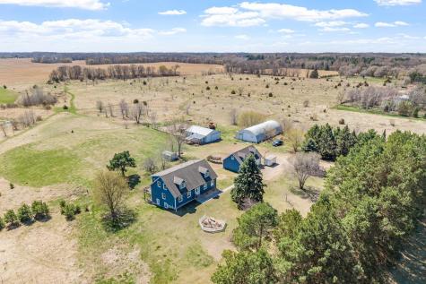 9270 261st Avenue NW Zimmerman MN 55398