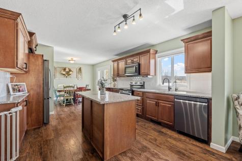 9270 261st Avenue NW Zimmerman MN 55398