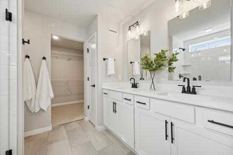 9301 Larimar Trail Eden Prairie MN 55347