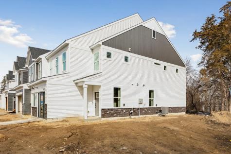 9301 Larimar Trail Eden Prairie MN 55347