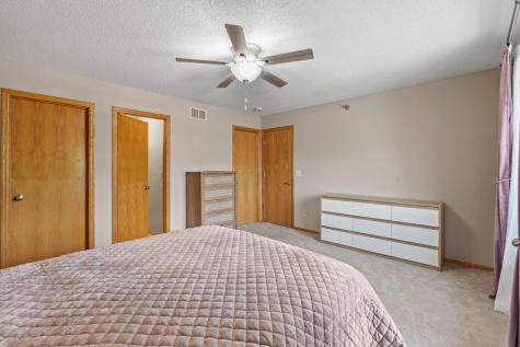 10795 Unity Lane N Brooklyn Park MN 55443