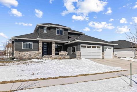 324 25th Avenue E West Fargo ND 58078