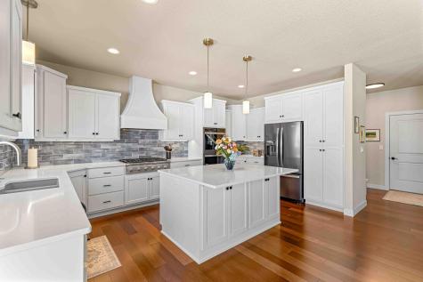 324 25th Avenue E West Fargo ND 58078