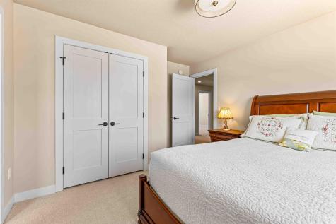 324 25th Avenue E West Fargo ND 58078