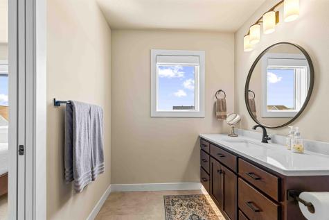 324 25th Avenue E West Fargo ND 58078