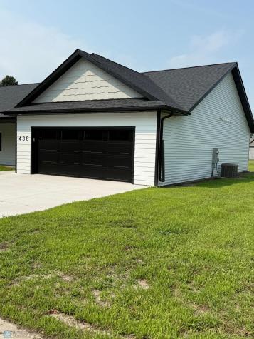438 4th Street Wyndmere ND 58081