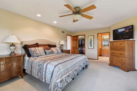 11905 Market Avenue Cologne MN 55322