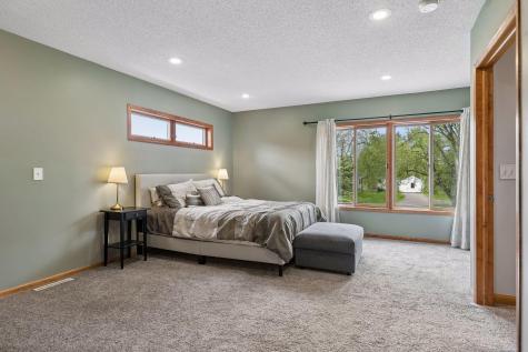 9875 Hamline Avenue N Circle Pines MN 55014