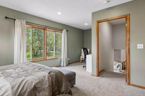 9875 Hamline Avenue N Circle Pines MN 55014