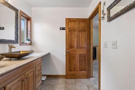 9875 Hamline Avenue N Circle Pines MN 55014