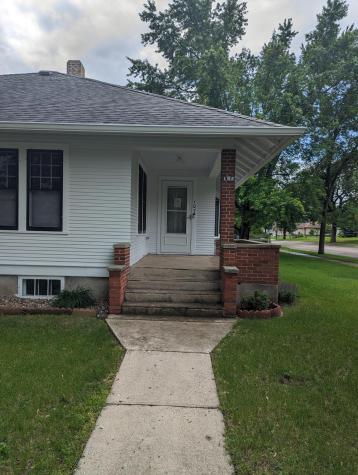 107 7th Avenue W Lisbon ND 58054