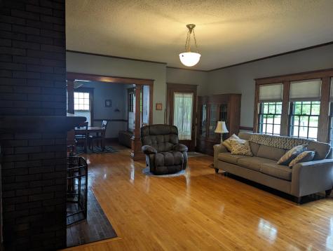 107 7th Avenue W Lisbon ND 58054