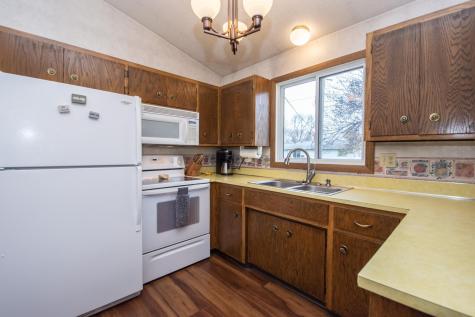 719 5th Avenue W West Fargo ND 58078