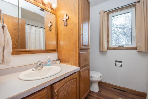 719 5th Avenue W West Fargo ND 58078