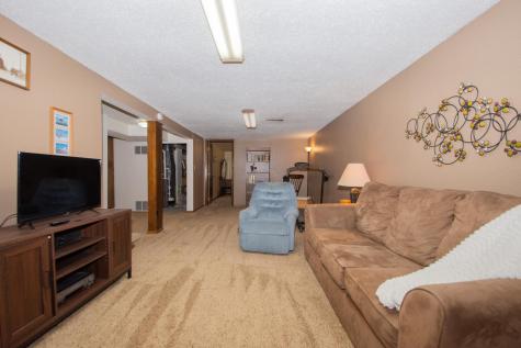 719 5th Avenue W West Fargo ND 58078