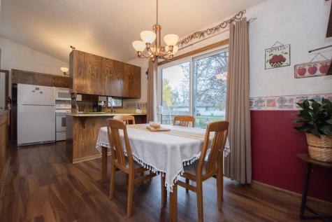 719 5th Avenue W West Fargo ND 58078