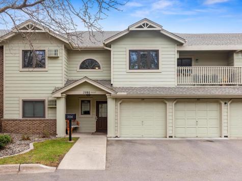 1580 Wheelock Lane Saint Paul MN 55117