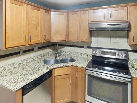 1580 Wheelock Lane Saint Paul MN 55117