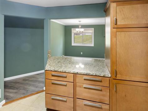 1580 Wheelock Lane Saint Paul MN 55117