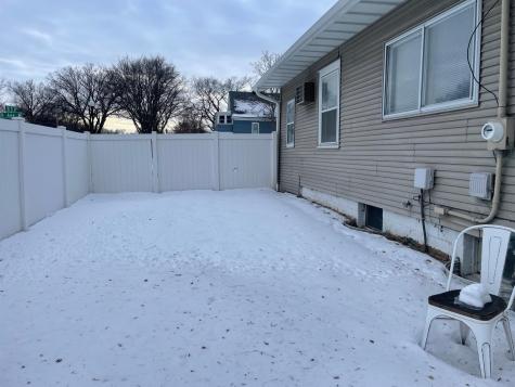 1001 9th Avenue N Fargo ND 58102