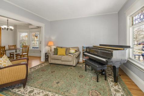 1737 Hague Avenue Saint Paul MN 55104