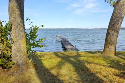 1158 S Shore Drive Detroit Lakes MN 56501
