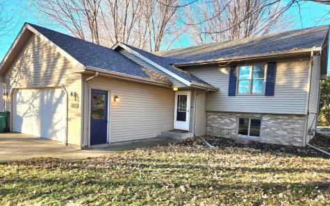 208 Holly Lane Janesville MN 56048