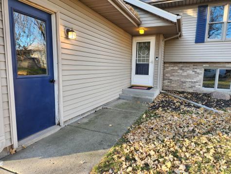208 Holly Lane Janesville MN 56048