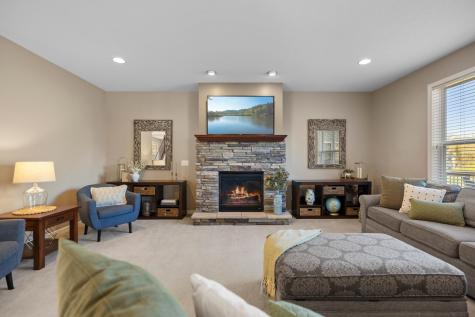 10834 Knollwood Court Woodbury MN 55129