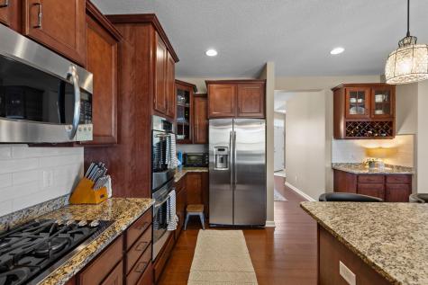 10834 Knollwood Court Woodbury MN 55129