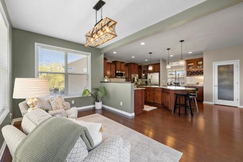 10834 Knollwood Court Woodbury MN 55129