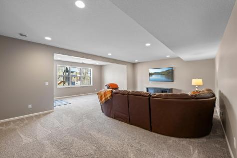 10834 Knollwood Court Woodbury MN 55129