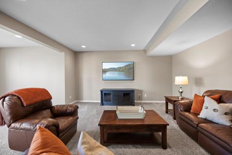 10834 Knollwood Court Woodbury MN 55129