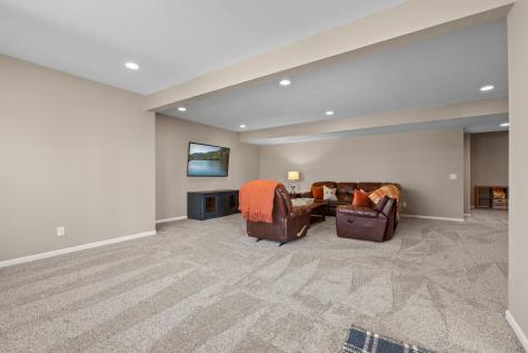 10834 Knollwood Court Woodbury MN 55129