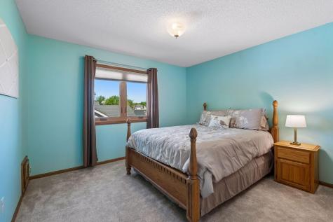 15722 Crystal Path Rosemount MN 55068