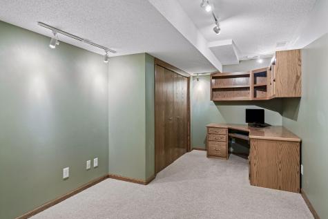 15722 Crystal Path Rosemount MN 55068