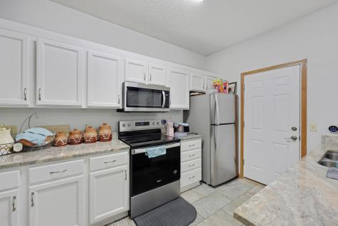 4013 Meadowlark Curve Eagan MN 55122