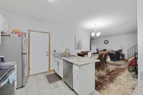 4013 Meadowlark Curve Eagan MN 55122