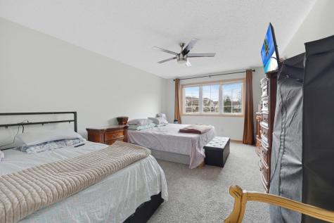 4013 Meadowlark Curve Eagan MN 55122