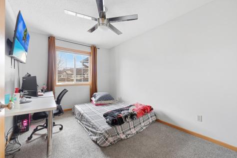 4013 Meadowlark Curve Eagan MN 55122
