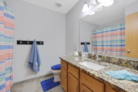4013 Meadowlark Curve Eagan MN 55122